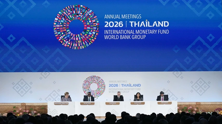 IMF raises 2026 global growth forecast to 3.1% as inflation and AI sell-off test market resilience